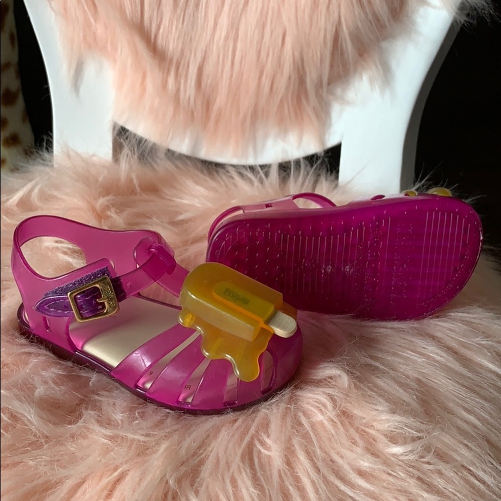 Mini Melissa new without tag